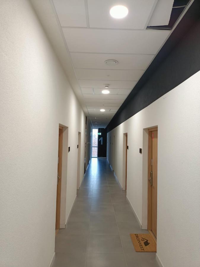 Droinvest Apartament Zarembowicza 33 Wroclaw Lotnisko Airport Exterior foto