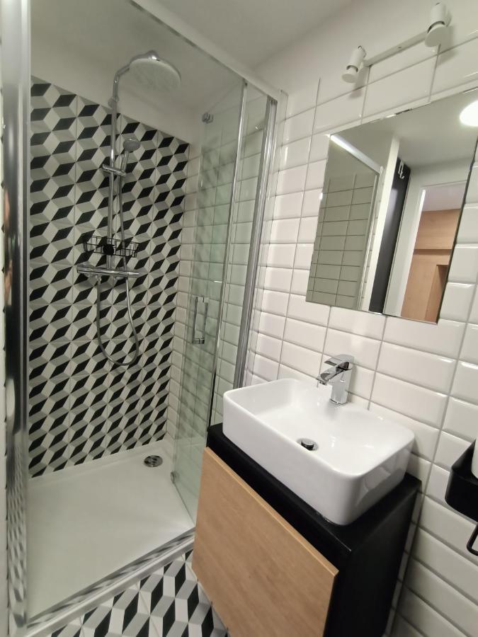 Droinvest Apartament Zarembowicza 33 Wroclaw Lotnisko Airport Exterior foto