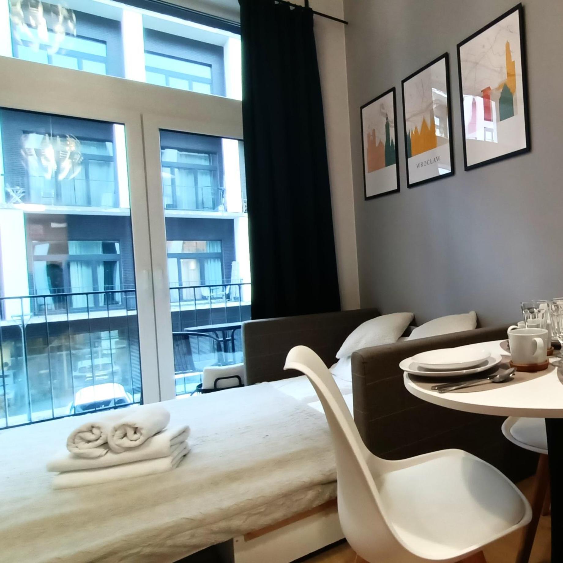 Droinvest Apartament Zarembowicza 33 Wroclaw Lotnisko Airport Exterior foto