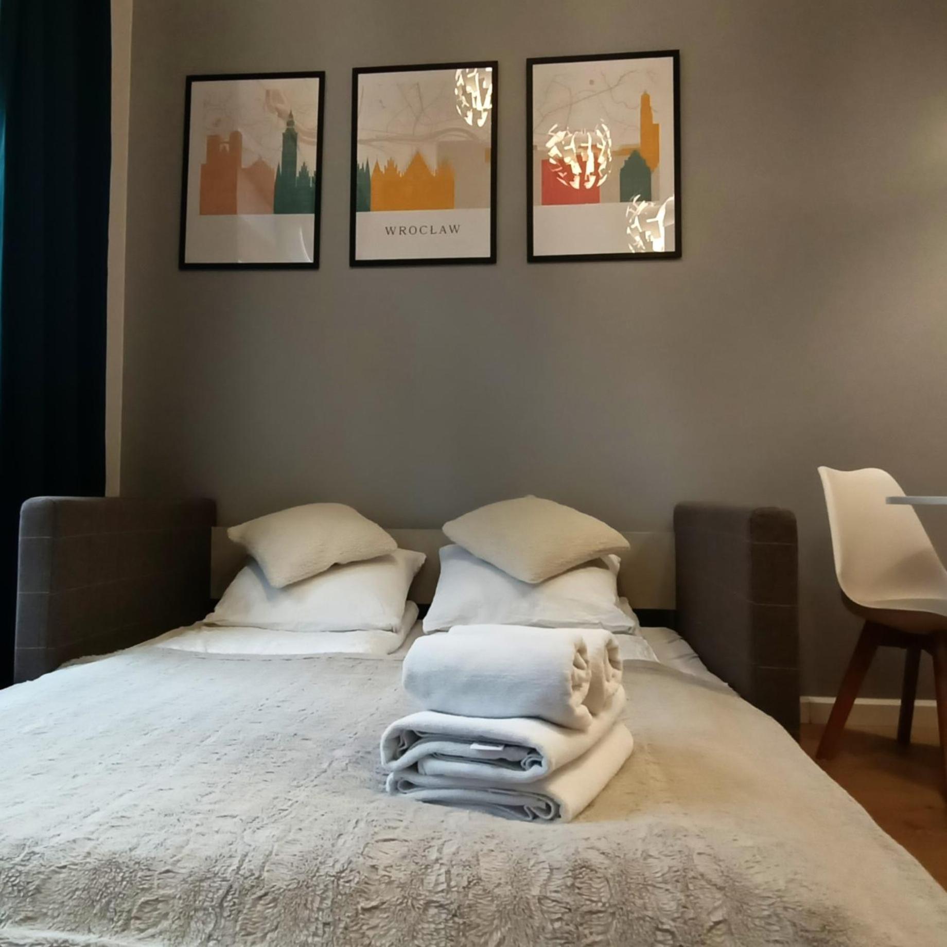 Droinvest Apartament Zarembowicza 33 Wroclaw Lotnisko Airport Exterior foto